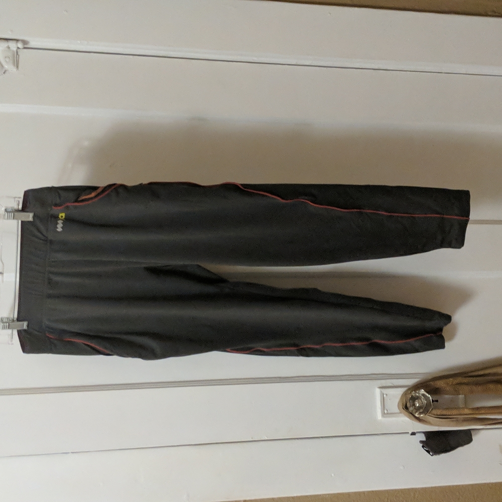Janji Nepal Line pants